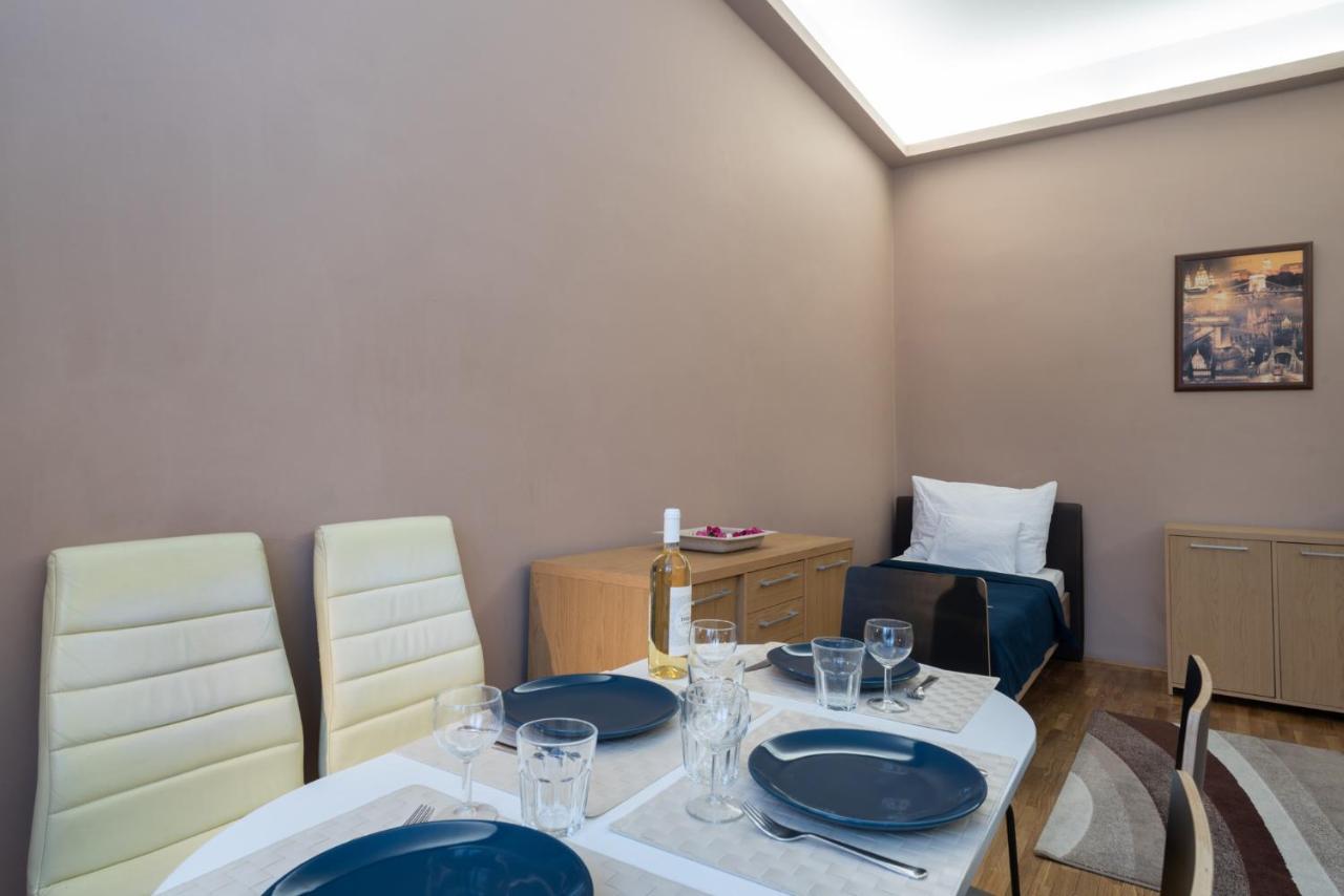Kiraly Central Apartment With Free Parking And Ac Budapest Exterior photo